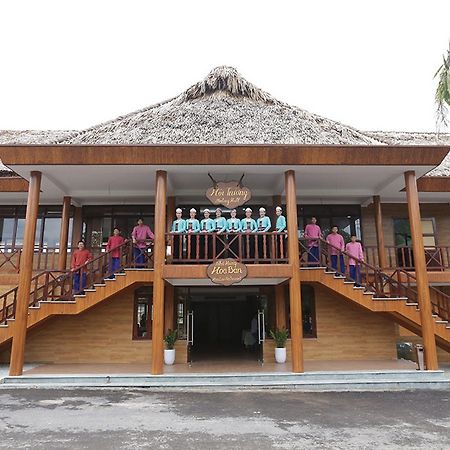 Hoa Binh Hotel Exterior photo