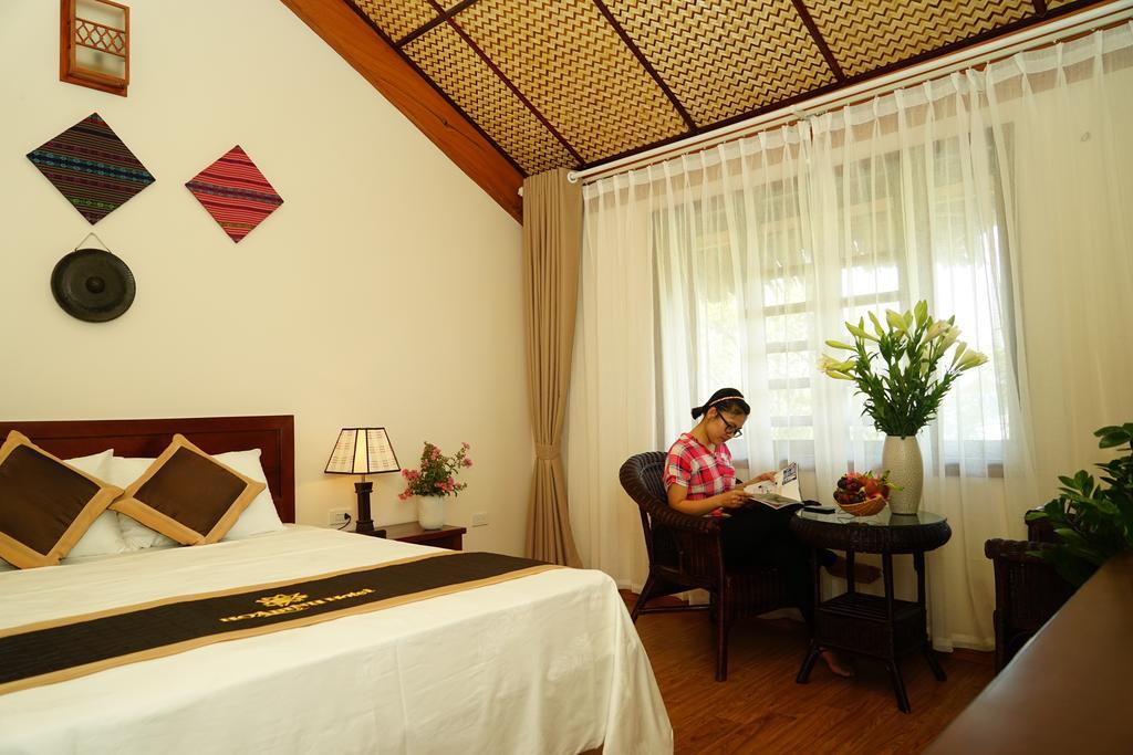 Hoa Binh Hotel Exterior photo