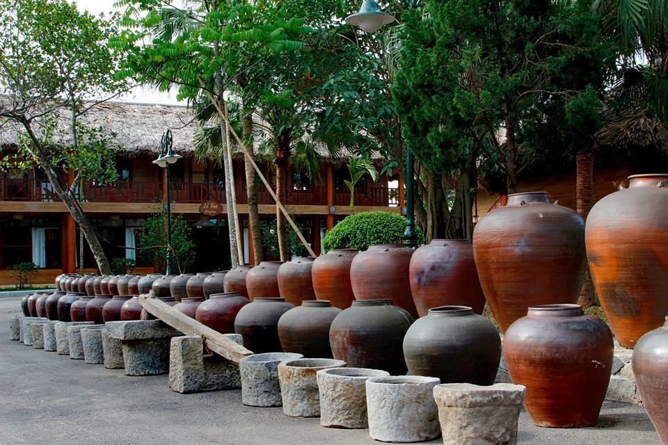 Hoa Binh Hotel Exterior photo