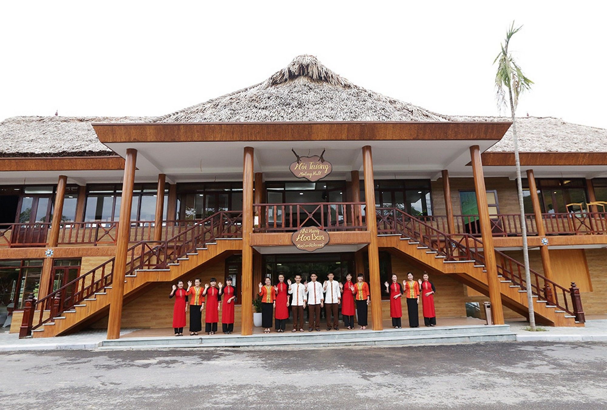 Hoa Binh Hotel Exterior photo