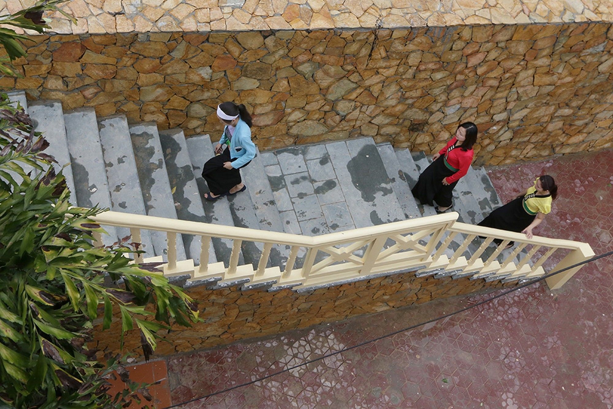 Hoa Binh Hotel Exterior photo